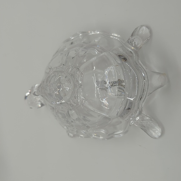 Studio Silversmith Crystal Turtle trinket box. - Picture 4 of 8